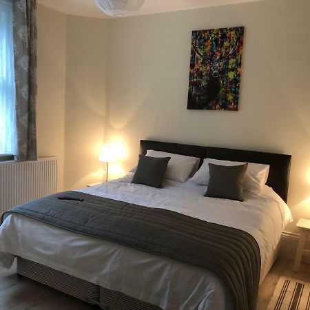 Good Intent Rooms Waltham Abbey Luaran gambar