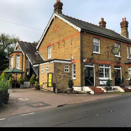 Good Intent Rooms Waltham Abbey Luaran gambar