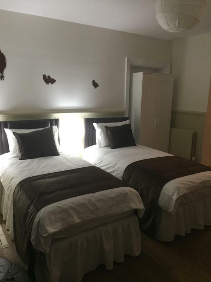 Good Intent Rooms Waltham Abbey Luaran gambar